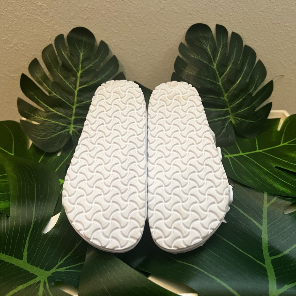 White Toddler Girl Sandals - Picture 2 of 4